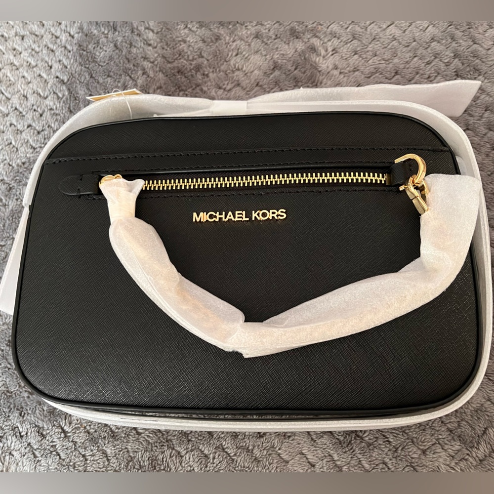Michael Kors crossbody